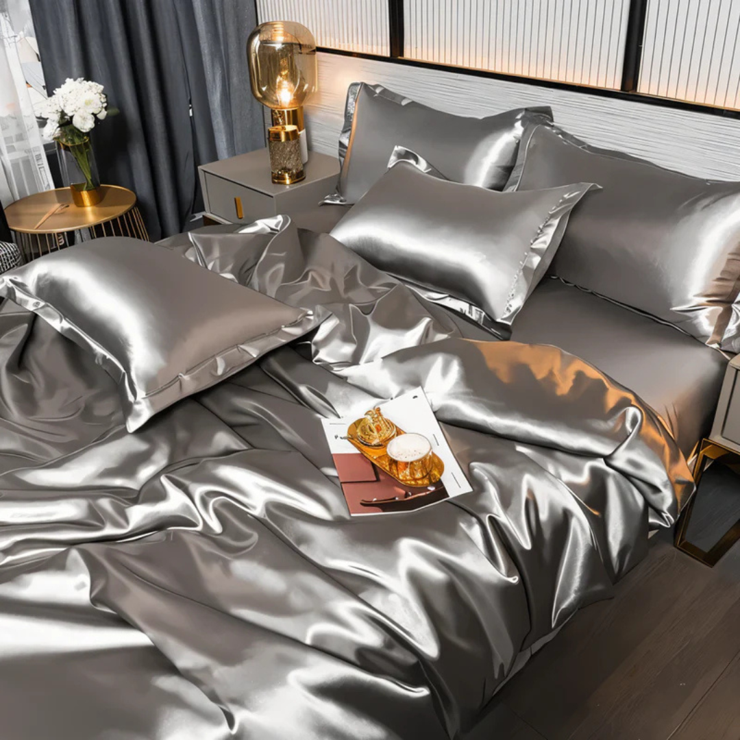 Duvet Cover Set with 2 Pillowcases, Luxury Bedding Set, Breathable Silky Bedding Set for Bedroom, Polyester Bed Linen