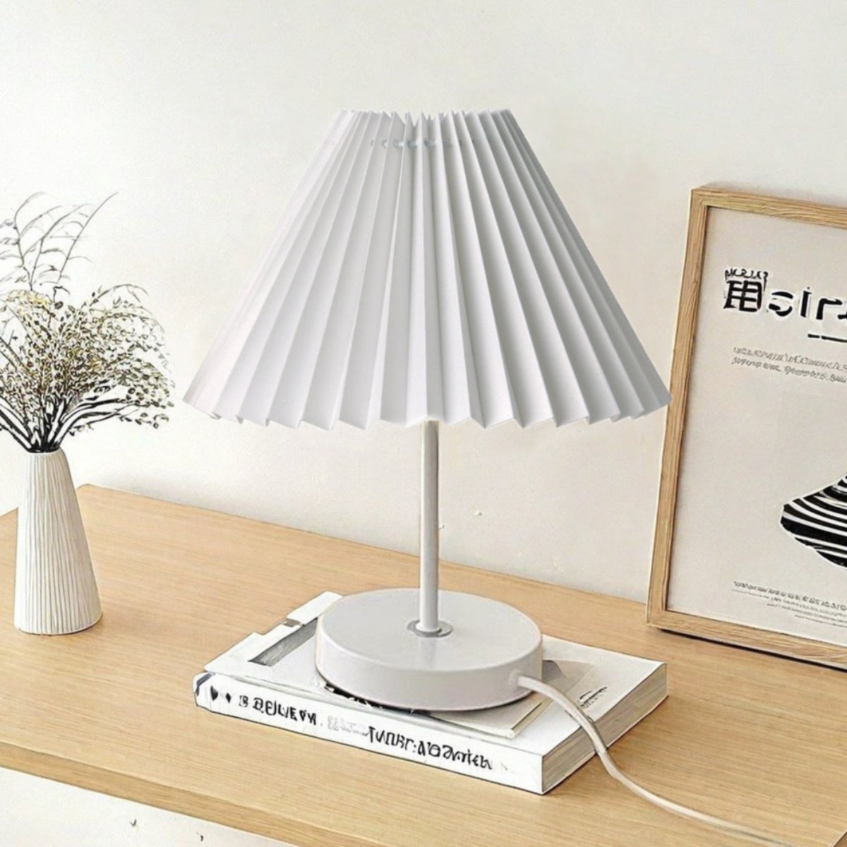Pleated Fabric Shade Table Lamp 9