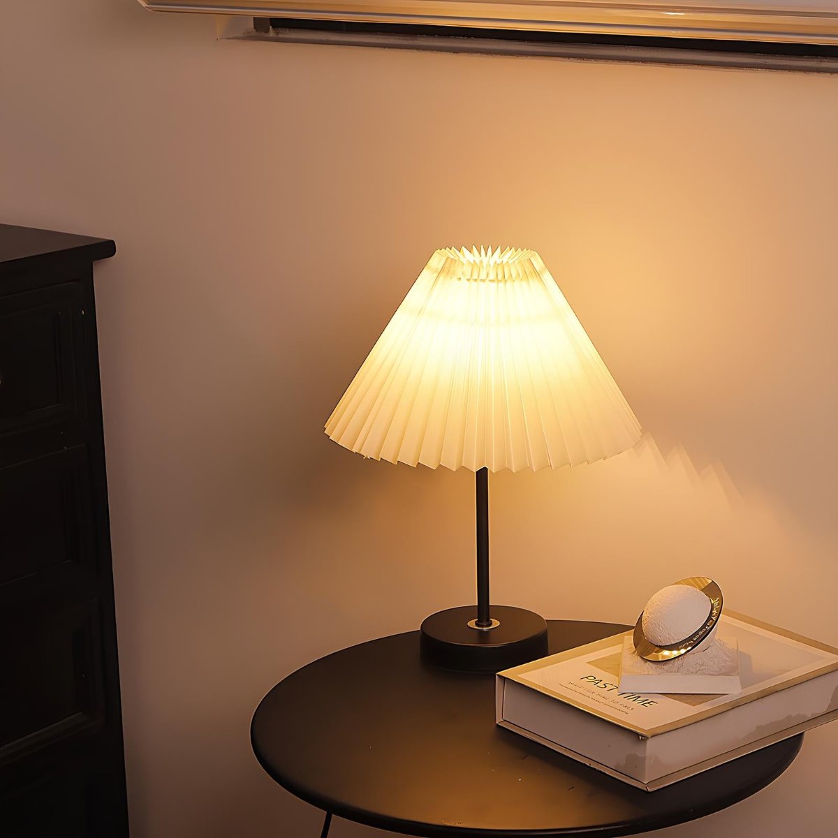 Pleated Fabric Shade Table Lamp 3