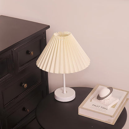 Pleated Fabric Shade Table Lamp 7